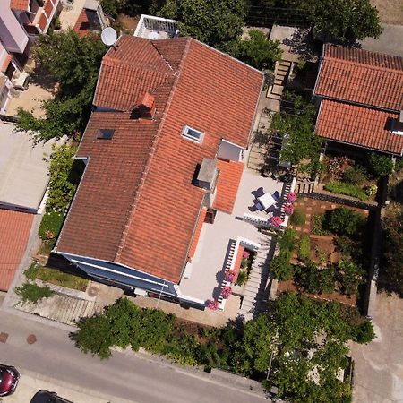 Apartment Luce Mali Losinj Exterior photo