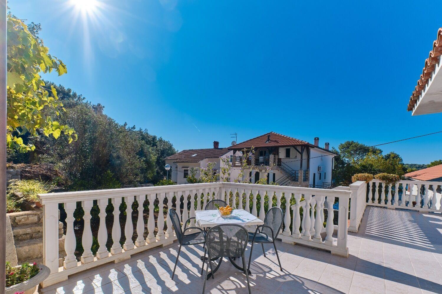 Apartment Luce Mali Losinj Exterior photo